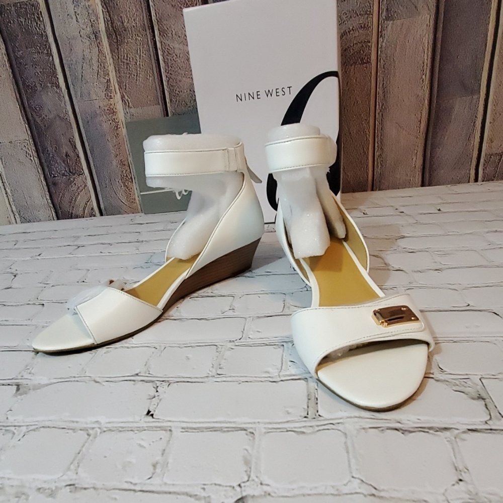NINE WEST ANKLE WRAP WEDGE SANDALS